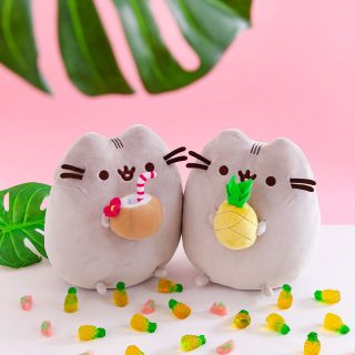 The sweetest party of Summer features tropical Pusheen plushies, sipping on a coconut drink and holding a pineapple, available exclusively at IT’SUGAR.